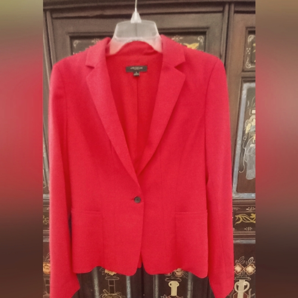 Anne Taylor coral blazer… beautiful color!!
